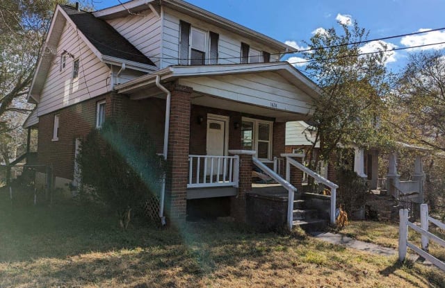 1628 7th St SE - 1628 7th Street Southeast, Roanoke, VA 24013 1628 7th St SE - 1628 7th Street Southeast, Roanoke, VA 24013