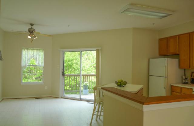 2327 SANDY WALK WAY Gallery 4