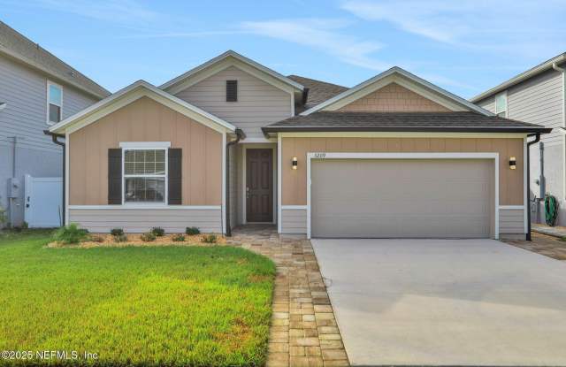 3209 CROCUS Lane - 3209 Crocus Lane, Asbury Lake, FL 32043