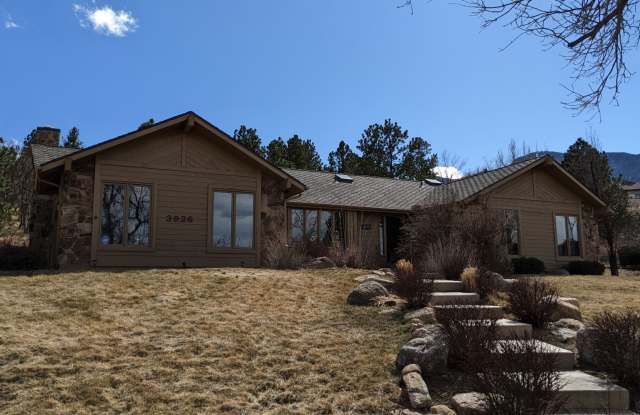 Beautiful 5 Bed, 3.25 Bath Broadmoor Home! - 3926 Broadmoor Valley Road, Colorado Springs, CO 80906