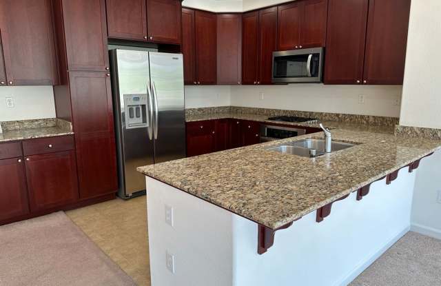 Beautiful Tri-level 3 Bedroom, 3 Bath Townhouse in Midtown area of San Jose Gallery 2