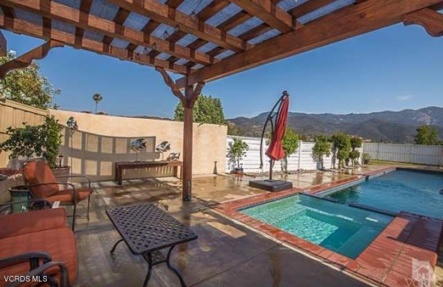 722 Danvers Circle - 722 South Danvers Circle, Thousand Oaks, CA 91320