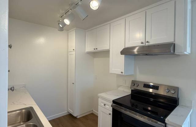 111 W Avenida de los Arboles photos photos