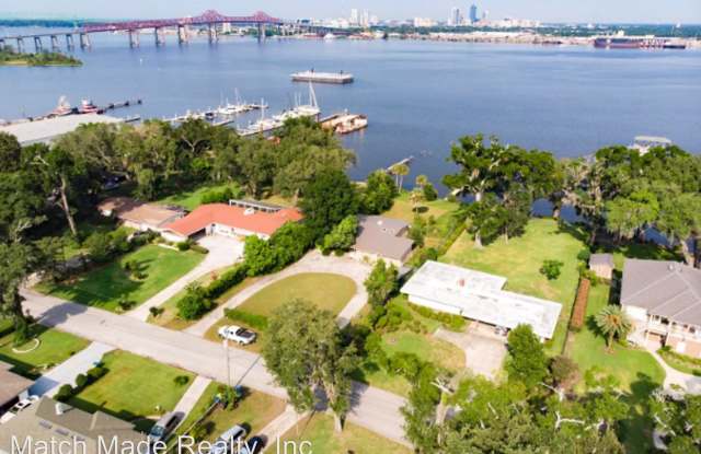 1434 River Bluff Rd. N. - 1434 River Bluff Road North, Jacksonville, FL 32211