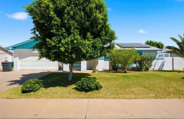 656 W Pecos Avenue photos photos