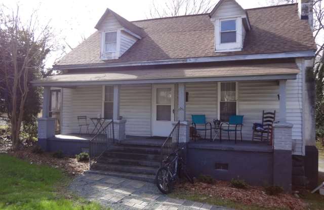 Available August 2027 - 3 Bedroom near UNC Gallery 1