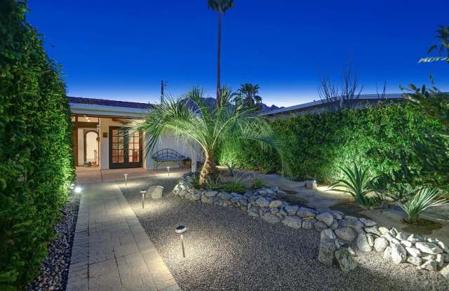 54270 Avenida Alvarado Gallery 4