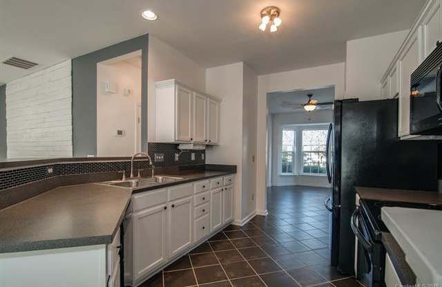 144 Autumn Falls Drive Gallery 4