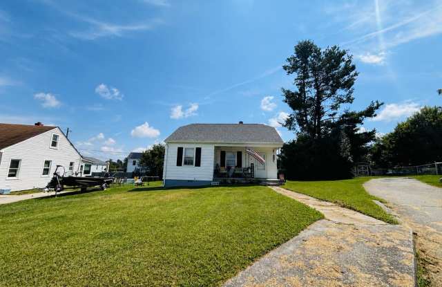 2 Bedroom, 1 Bath House Gallery 1