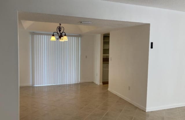 1243 Kinglet Terrace Gallery 4