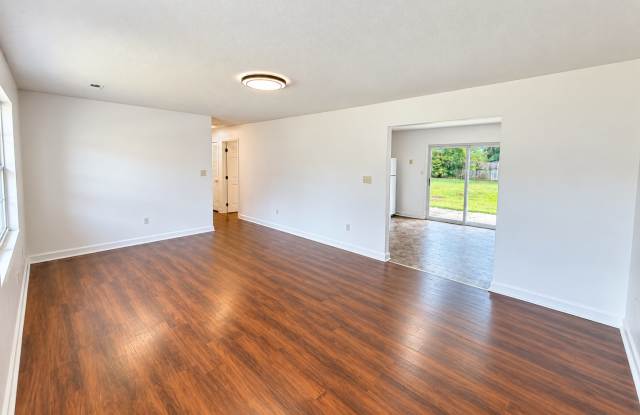 5339 Beechwood Drive Gallery 3