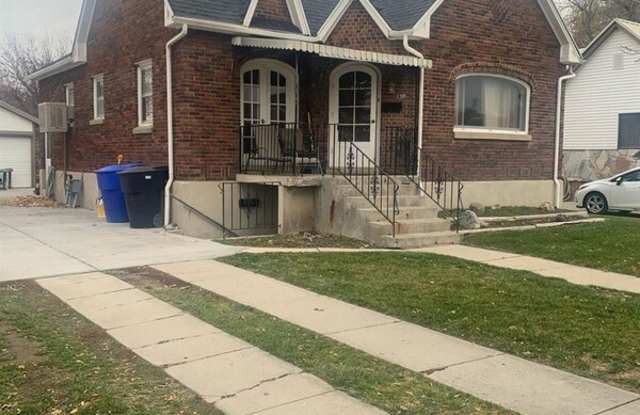 137 N Tremont St. photos photos