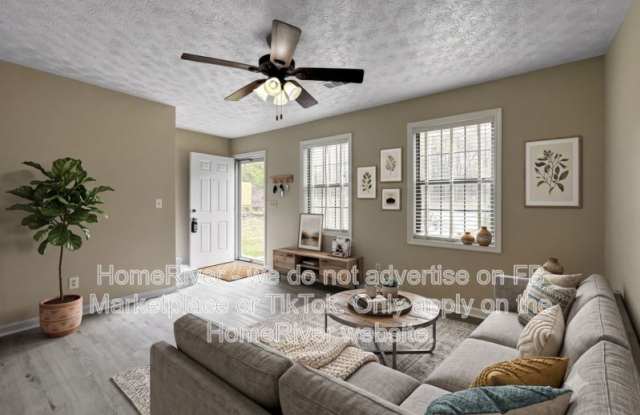 506 Oakwood Ct photos photos