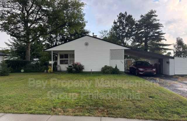123 Elderberry Dr photos photos