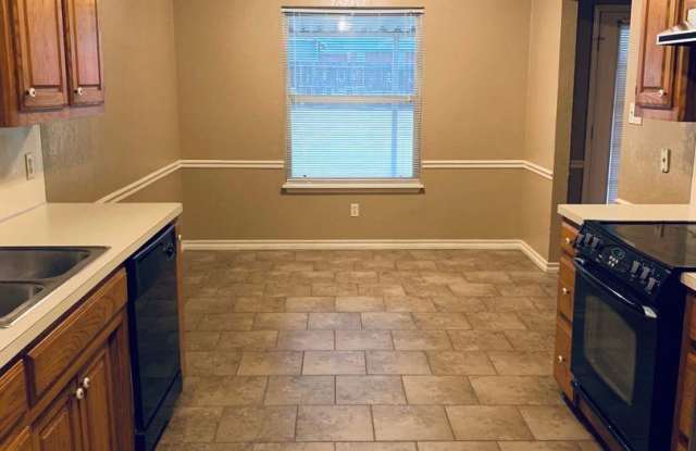 2108 Breckenridge Terrace Gallery 2