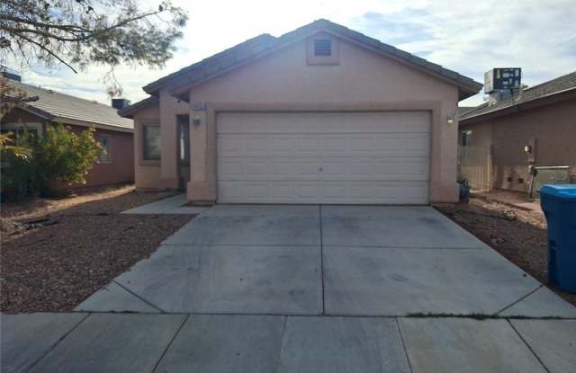 4455 Bertram Lane Gallery 1