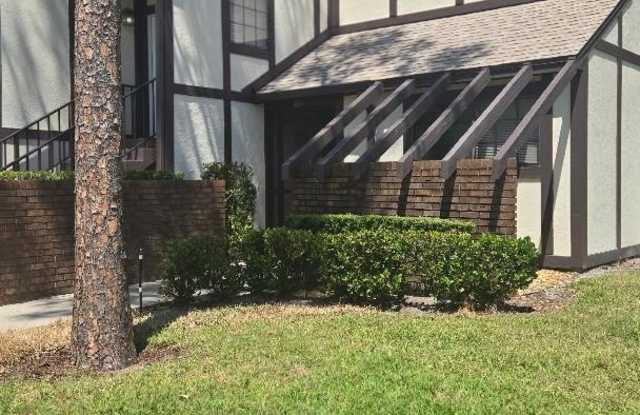 816 Greenwood Manor Circle photos photos