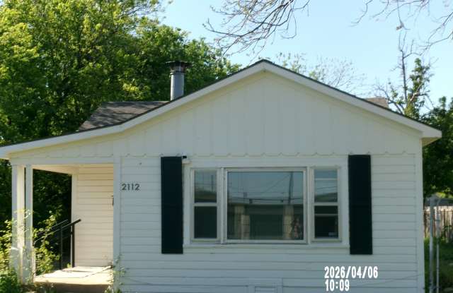 Charming Cottage on A. Avenue photos photos
