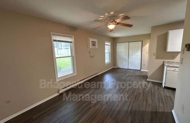 7127 Springboro Pike - 7127 North Springboro Pike, Montgomery County, OH 45449