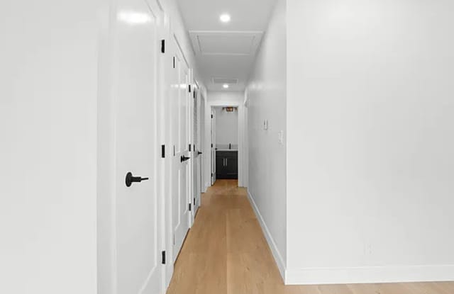 400 W Pedregosa St Gallery 2