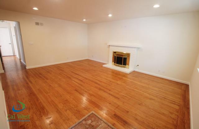 $4,995 - 3 beds/2 Bath in the Moreland School District Gallery 3