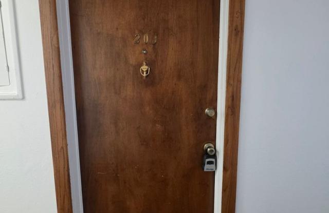 *AVAILABLE NOW*  3 Bedroom for Great Price In Gunbarrel *$1000 Deposit* Gallery 4