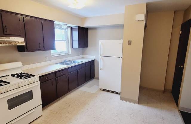 1600 10th St Ne photos photos