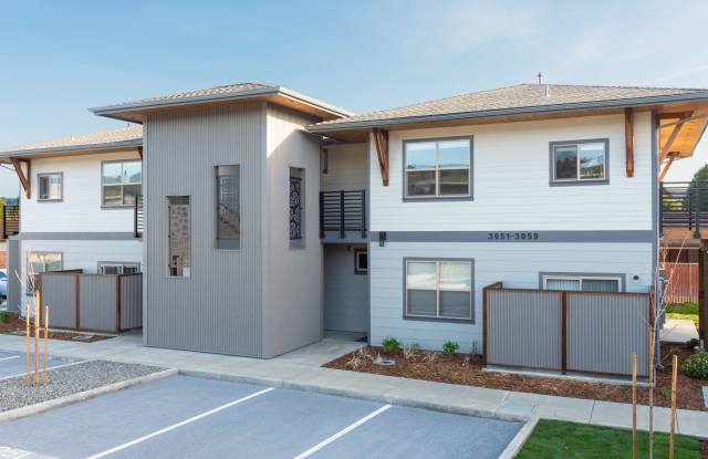 3053 Smith Ln Gallery 1