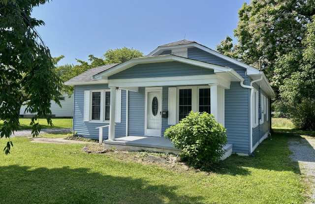 495 Jamestown Street photos photos