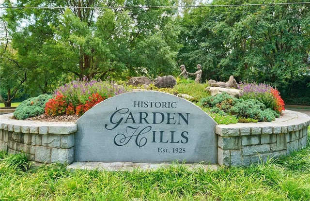 91 Rumson Road Northeast photos photos