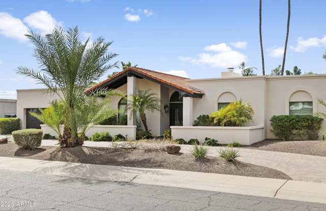 6031 E LUDLOW Drive Gallery 1