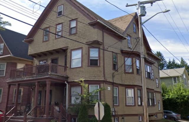 390 Lloyd Avenue - 3 - 390 Lloyd Avenue, Providence, RI 02906