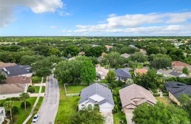 1202 TRENTWOOD COURT Gallery 4