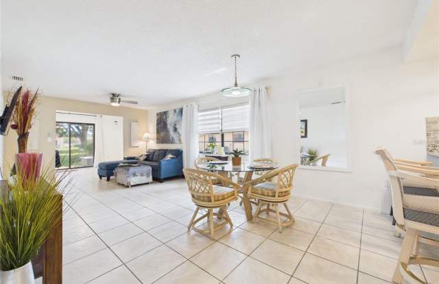 13250 RIDGE Road Gallery 3