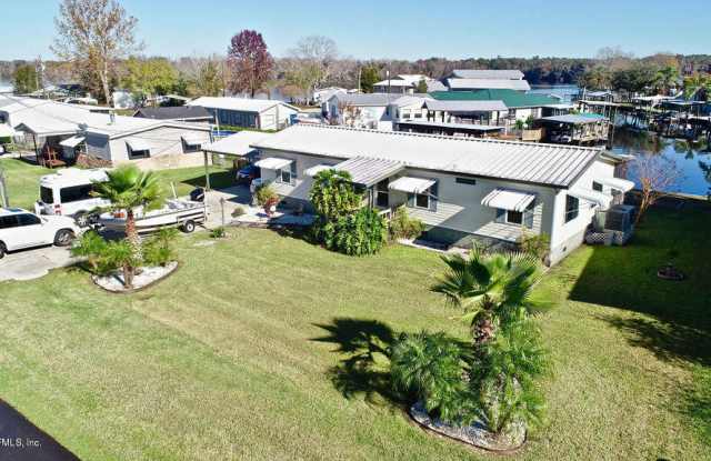 182 SPORTSMAN DR - 182 Sportsman Drive, Putnam County, FL 32193