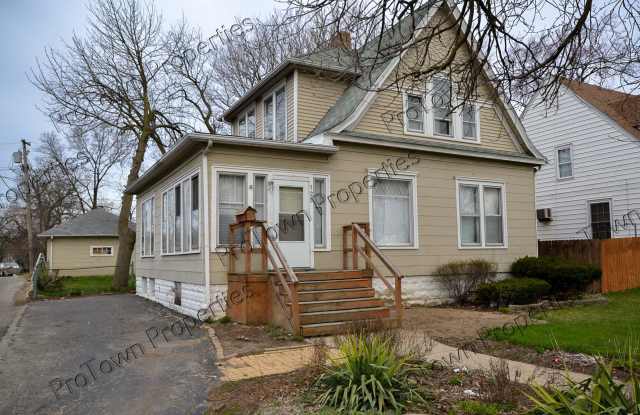 125 Hunter Ave photos photos