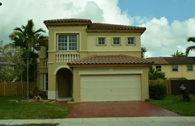 5081 SW 136th Terrace - 5081 SW 136th Terrace, Miramar, FL 33027