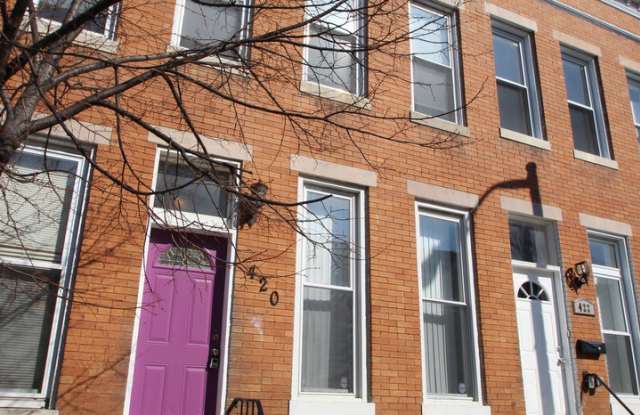 Updated  Lovely Harwood 3bd/1ba rowhome w/ CAC! Available now photos photos