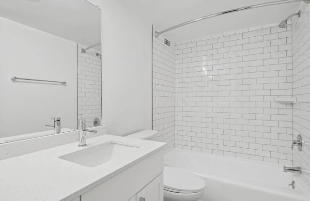 3003 Van Ness Gallery 3