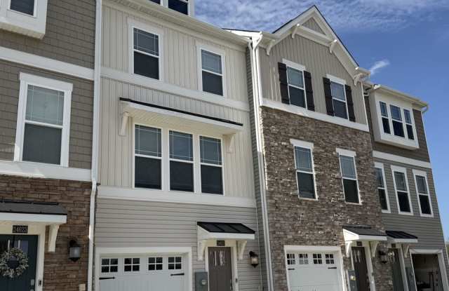 Plantation Lakes a golf community with numerous amenities for residents to enjoy. photos photos