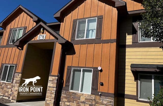 AB6716WINSTON photos photos