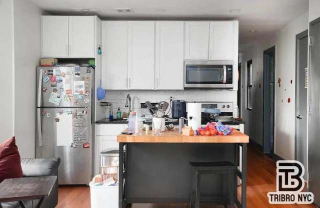 181 Greenpoint Avenue Gallery 4