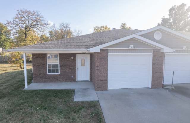 145 Rylee Circle - A - 145 Rylee Cir, Holts Summit, MO 65043