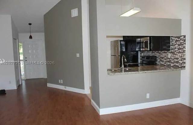 13907 SW 91st Ter photos photos