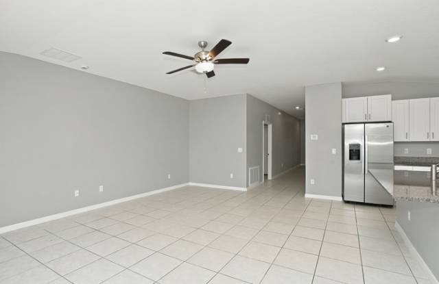 4026 84th Court East Gallery 3