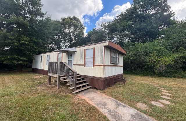 2 Bedroom, 1 Bathroom - Mobile Home in North Rome! photos photos