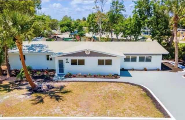 2360 ANASTASIA Drive Gallery 2