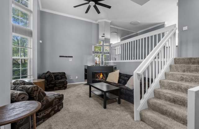 174 S Georgetown Square S Gallery 4