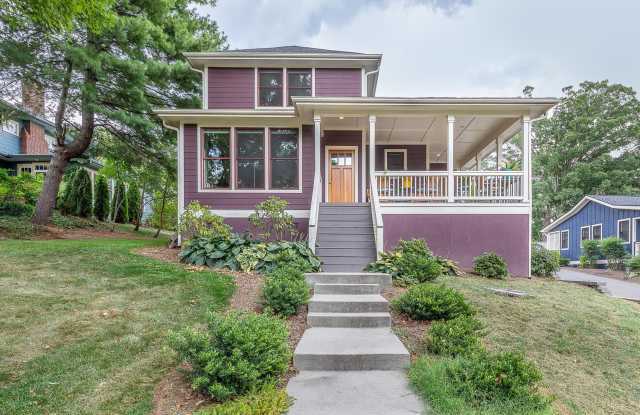Charming Modern Home in Kenilworth photos photos