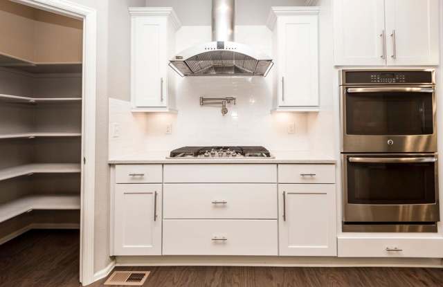 Beautiful Single-Family Home in a Great Location! photos photos